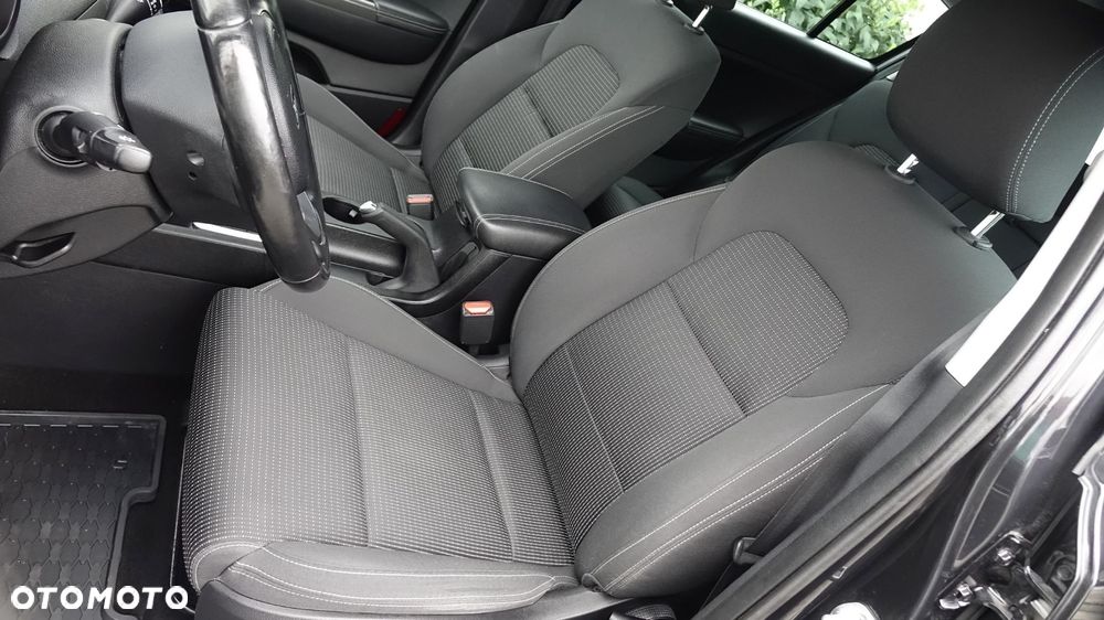 Kia Sportage 1.7 CRDI M 2WD - 25