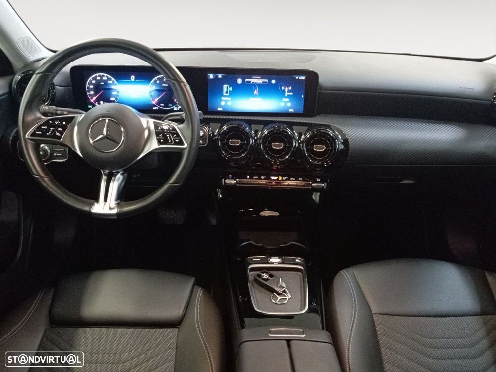 Mercedes-Benz A 200 d - 10