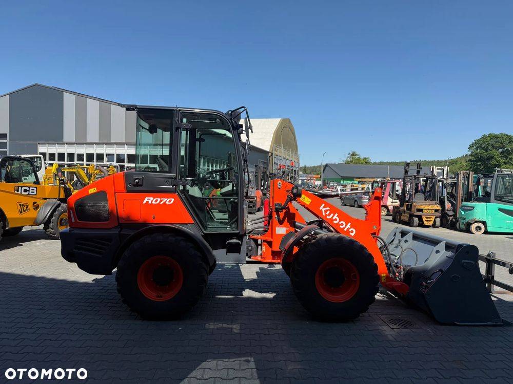 Kubota R070 - 7