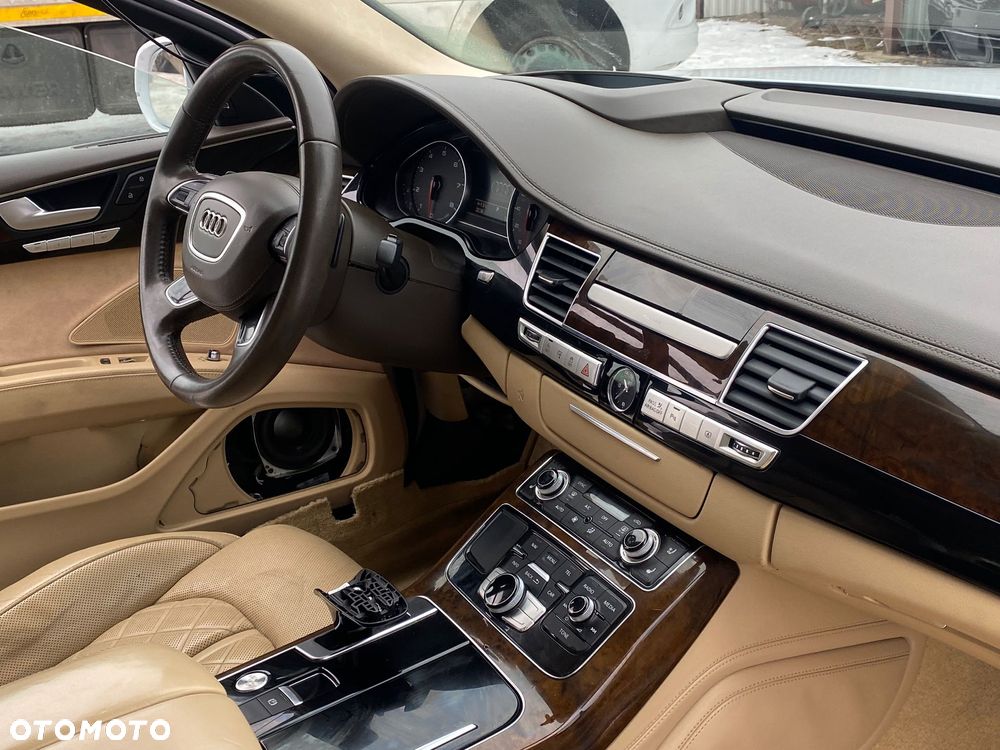Audi A8 4.0 TFSI L Quattro - 14