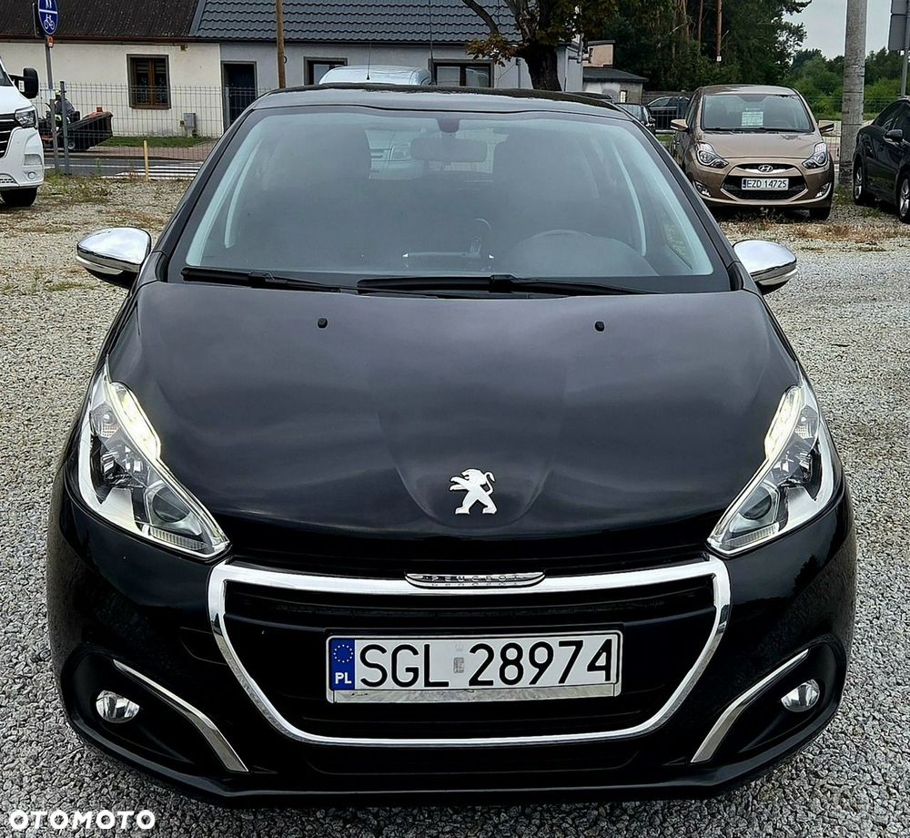 Peugeot 208 - 38