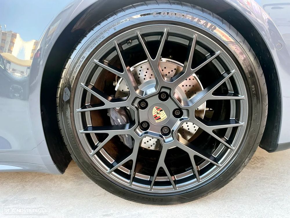 Porsche 911 (992) Carrera Cabriolet PDK - 54