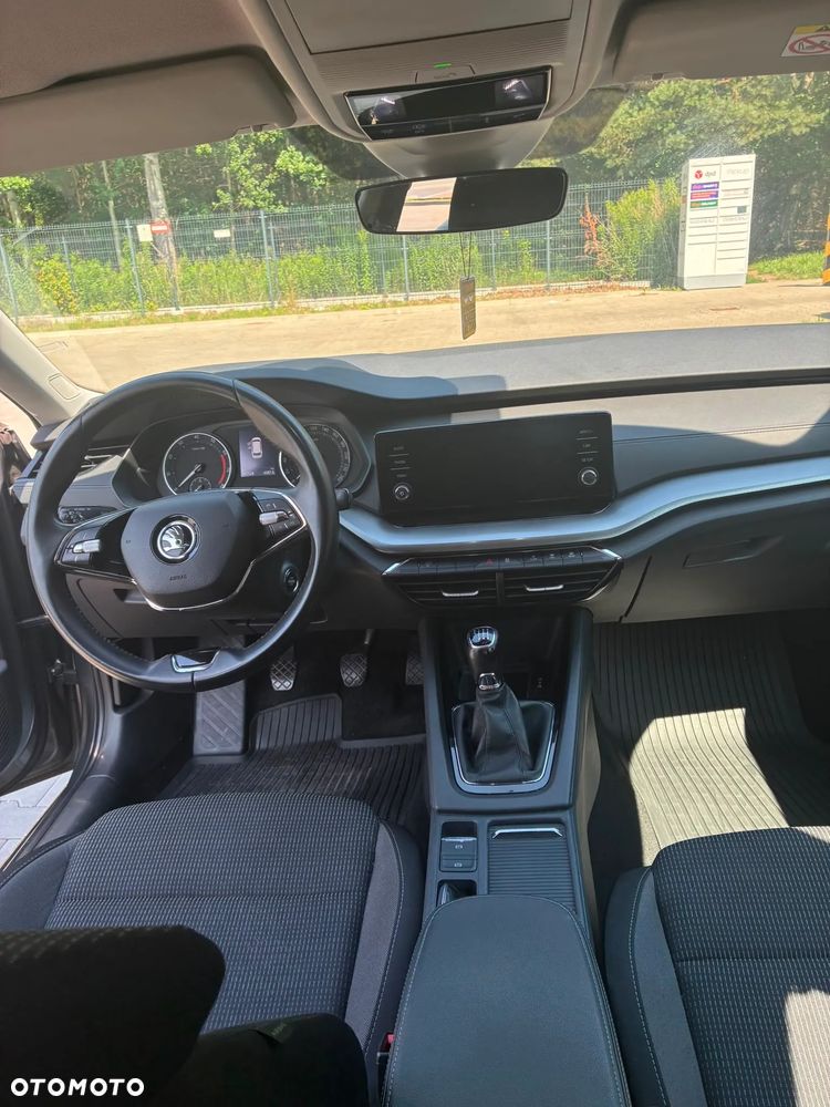 Skoda Octavia 1.5 TSI ACT Ambition - 4