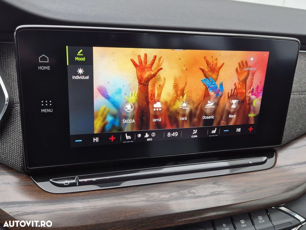 Skoda Octavia Combi 2.0 TDI DSG 4X4 Scout - 22