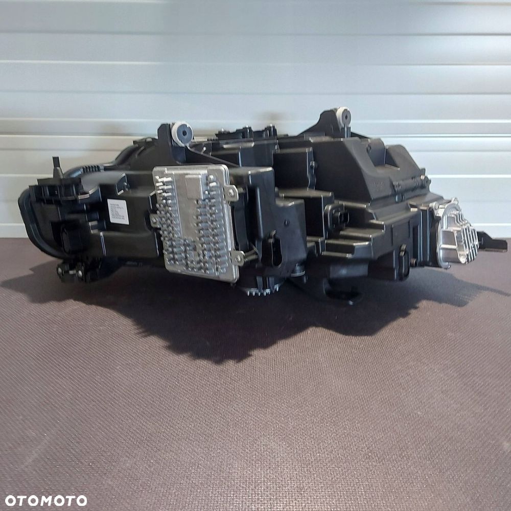 BMW 8 G14 LASER SHADOW USA Przód strona lewa 8082647-04 - 7