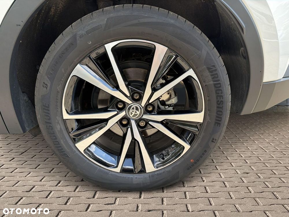 Toyota C-HR - 26