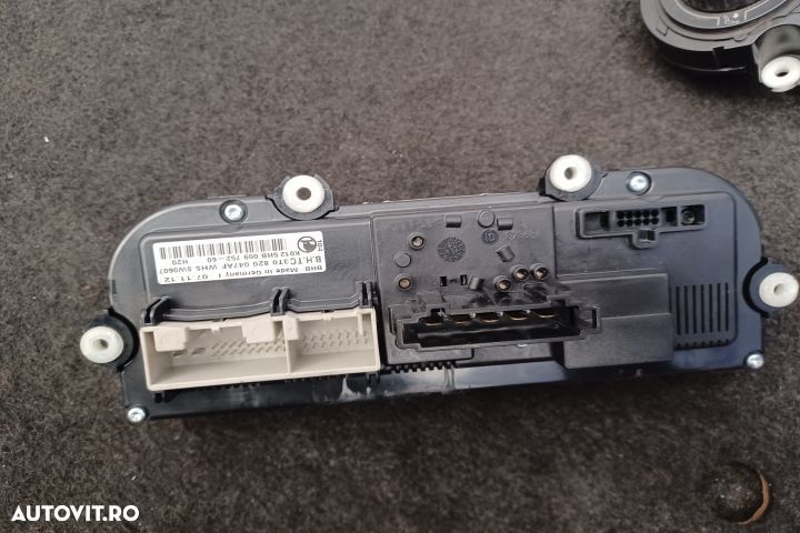Comanda AC 3T0820047AF 5HB009752 3T0820047AF 5HB009752 Skoda Octavia - 4
