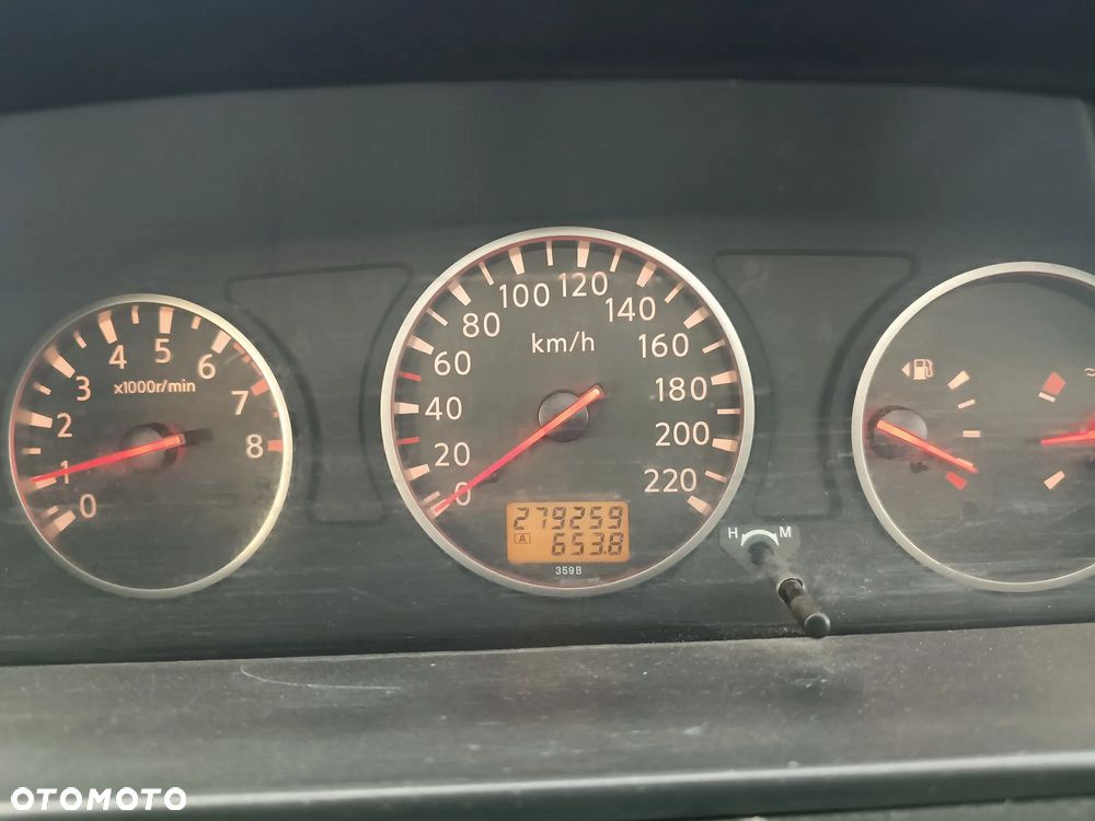 Nissan X-Trail 2.0 Sport + - 7