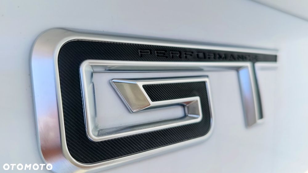 Ford Mustang - 31