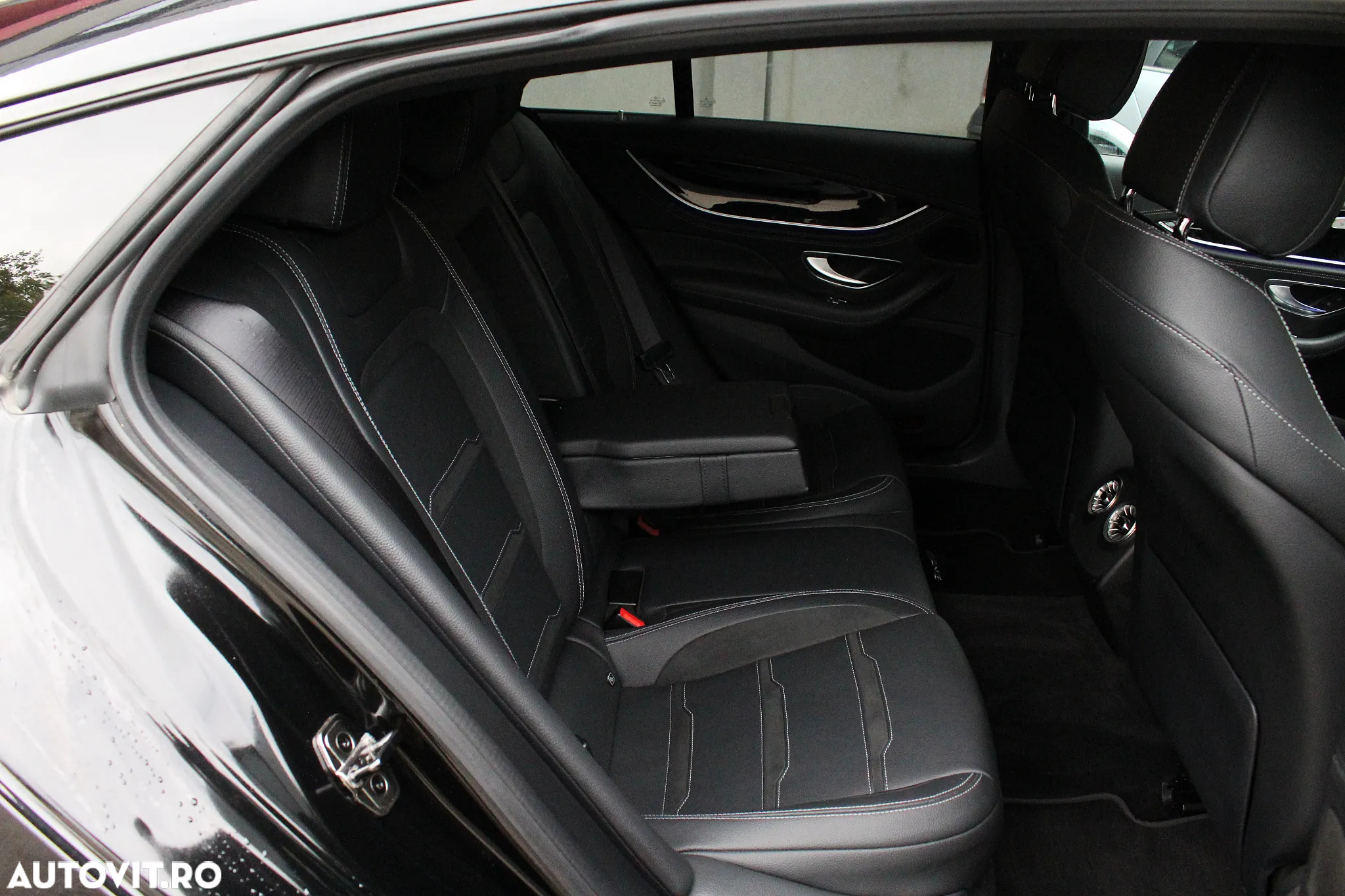 Mercedes-Benz AMG GT 43 4Matic+ Coupe 4D Speedshift TCT 9G - 9