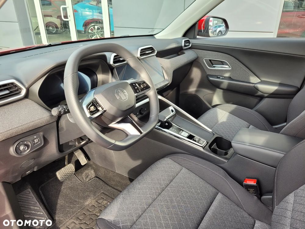 MG ZS 1.5 HEV+ Standard - 9