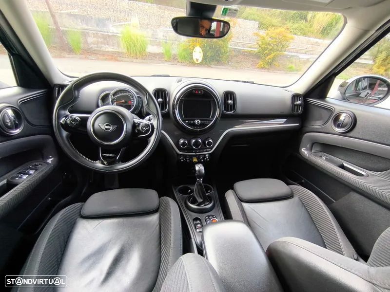 MINI Countryman Cooper SE ALL4 Auto - 10