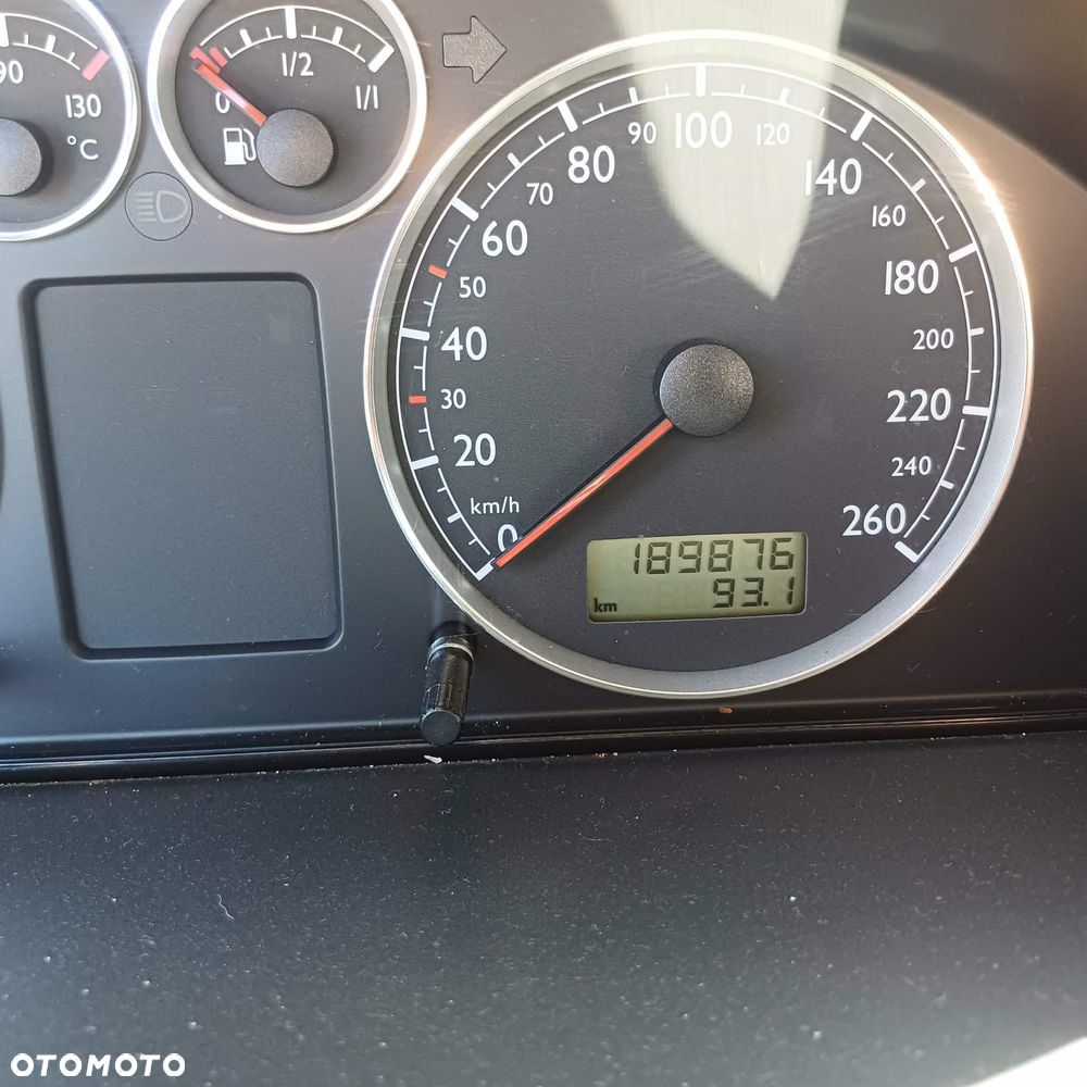 Volkswagen Sharan 2.0 Basis - 6