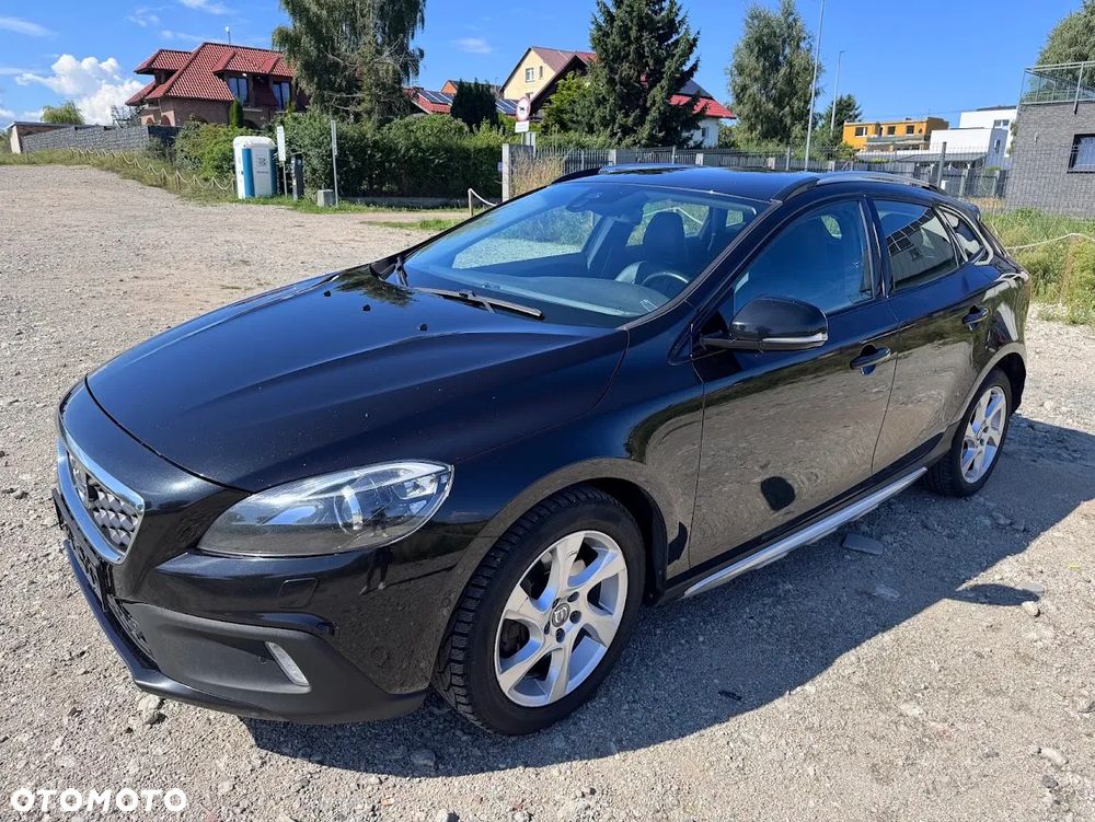 Volvo V40 Cross Country - 5