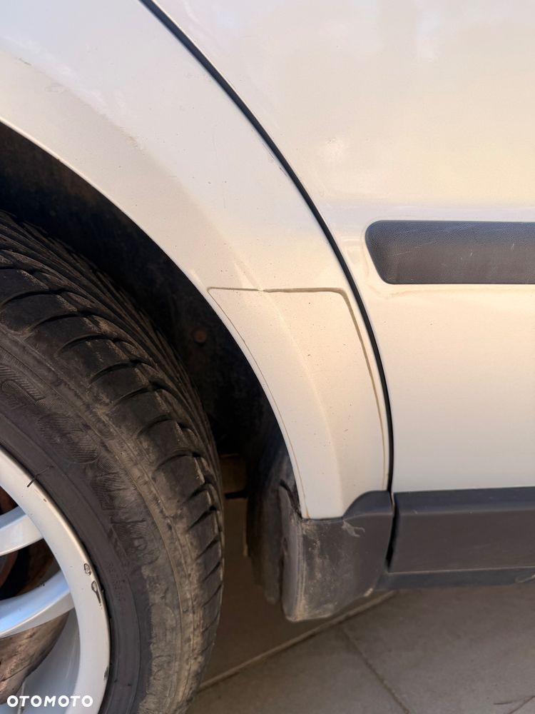 Volkswagen Passat 1.9 TDI Comfortline - 15