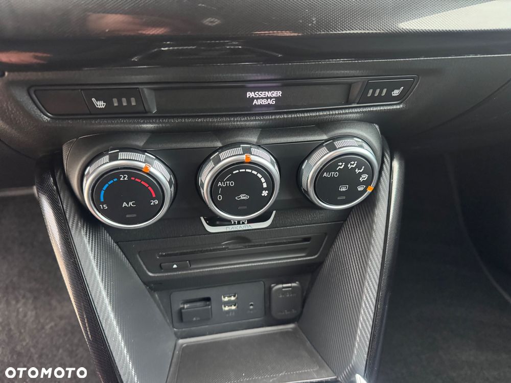 Mazda 2 SKYACTIV-G 90 Red Edition - 27