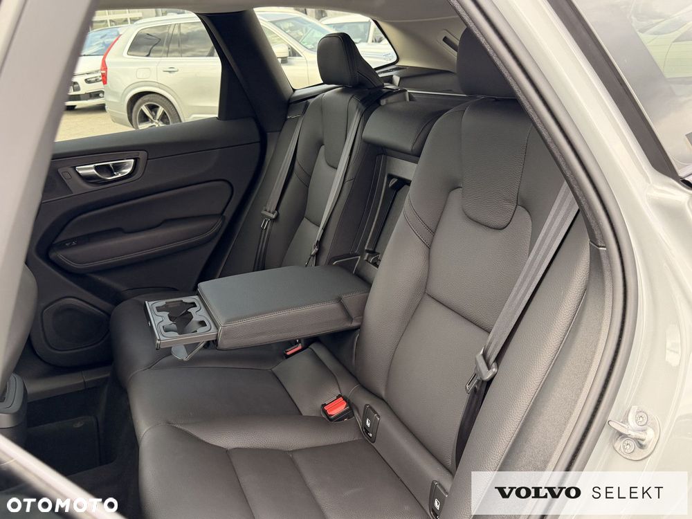 Volvo XC 60 - 21