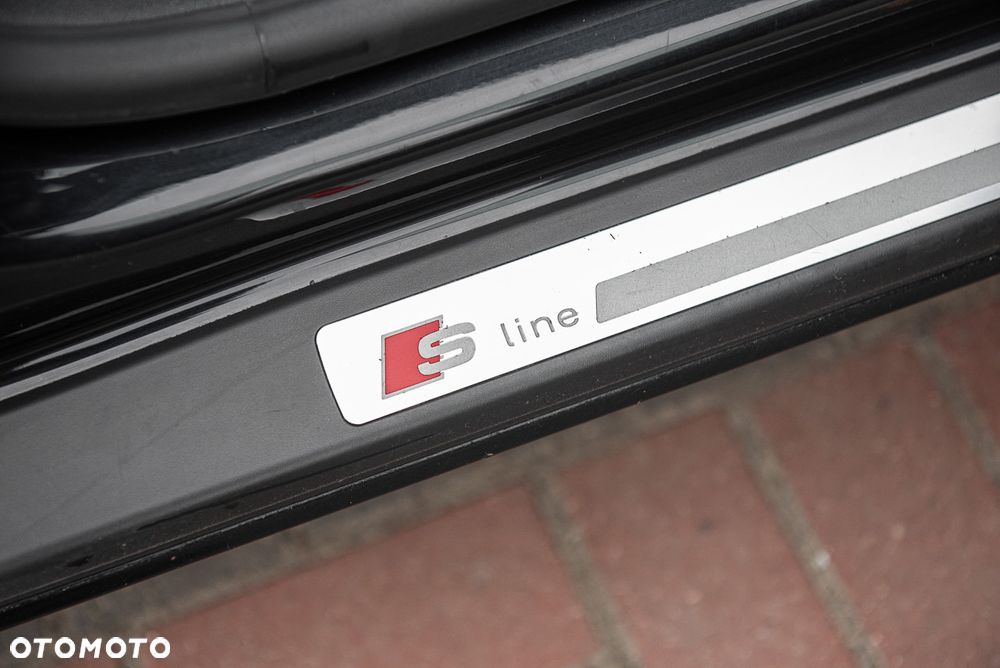 Audi A3 Sportback 2.0 TFSI S line Sportpaket plus - 33