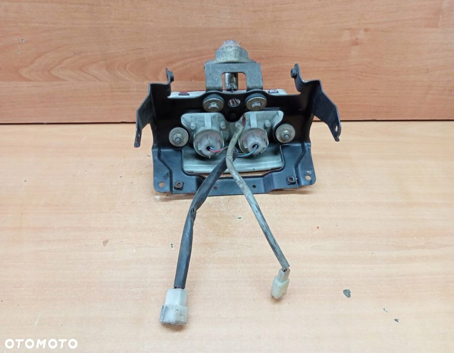 LAMPA TYŁ TYLNA KAWASAKI ZX 600D - 2