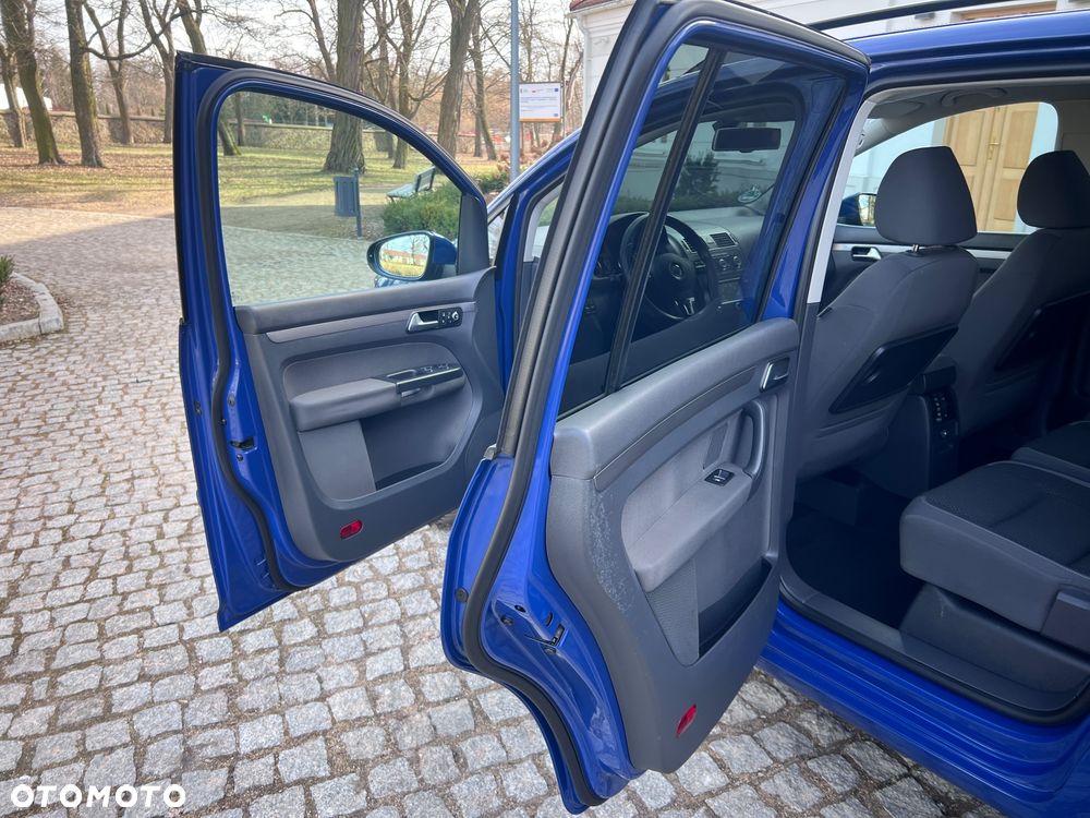 Volkswagen Touran 2.0 TDI DPF Life - 14