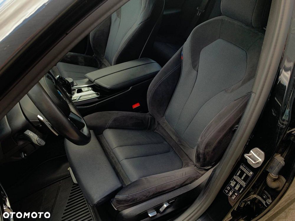 BMW Seria 5 530i xDrive M Sport sport - 16