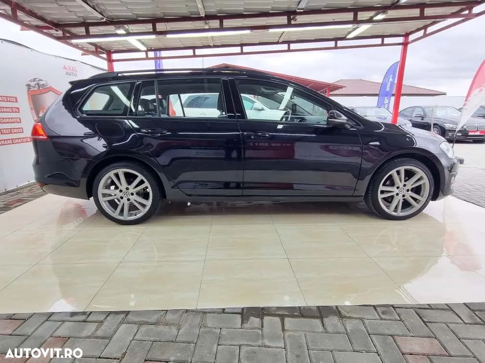 Volkswagen Golf - 29