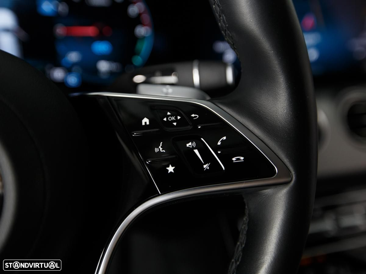 Mercedes-Benz E 300 de Avantgarde - 17