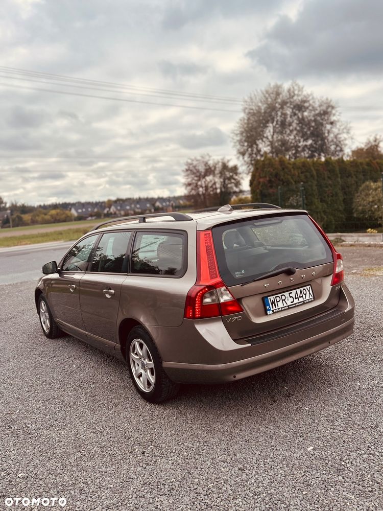 Volvo V70 - 8