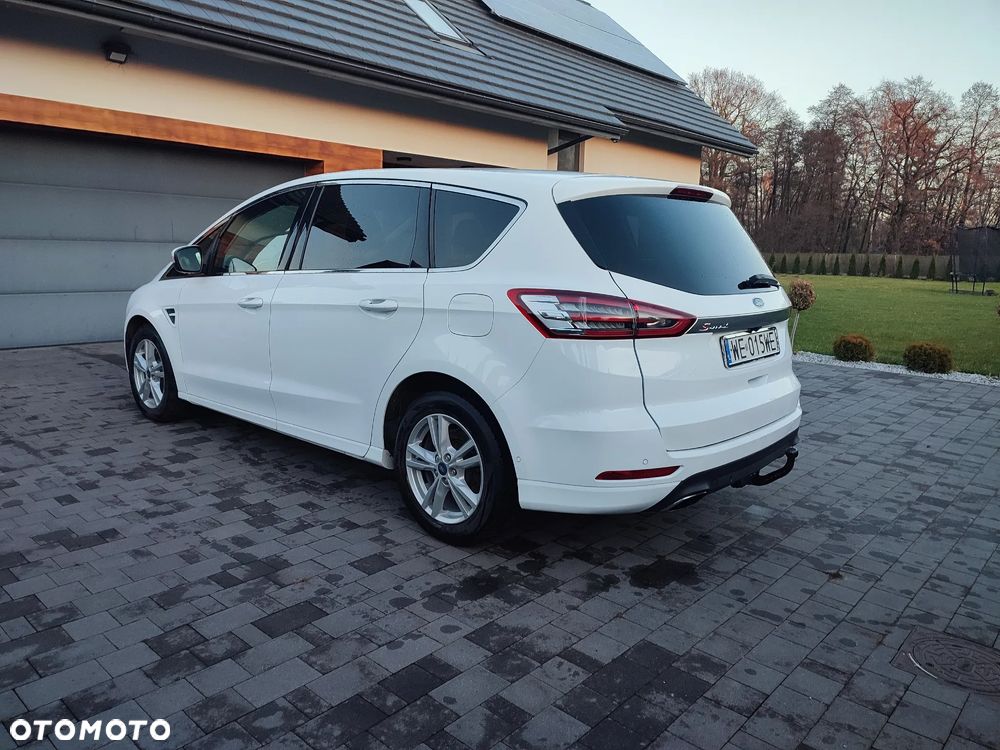 Ford S-Max 2.0 EcoBlue Titanium - 3