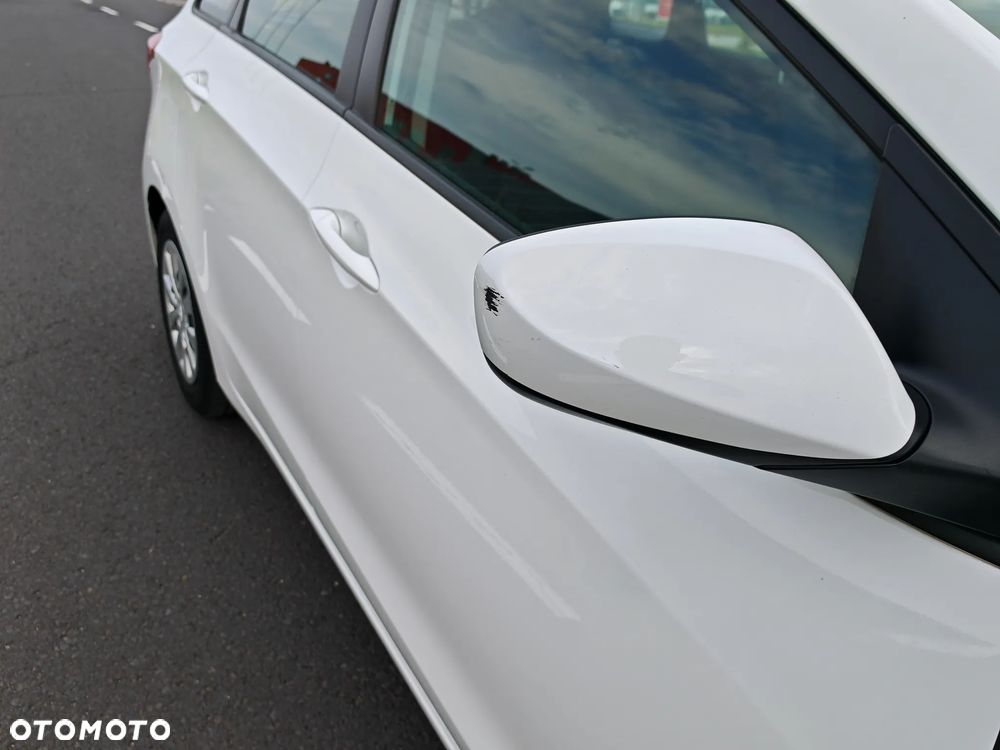 Hyundai i30 1.4 Classic - 17