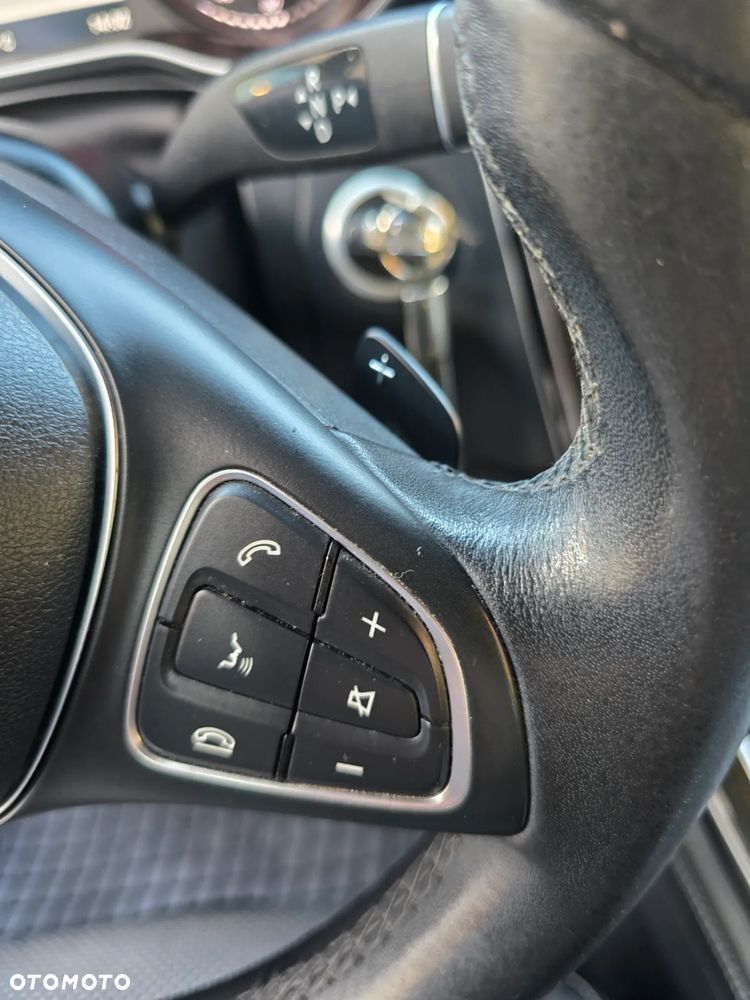 Mercedes-Benz GLC 220 d 4Matic 9G-TRONIC - 20