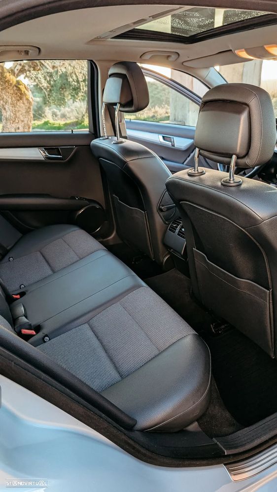 Mercedes-Benz C 220 CDI DPF BlueEFFICIENCY - 23