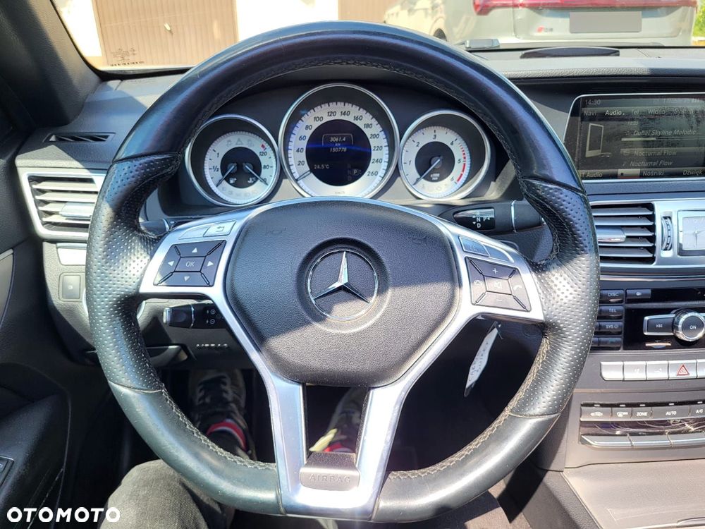 Mercedes-Benz Klasa E 220 CDI DPF BlueEFFICIENCY 7G-TRONIC Avantgarde - 19