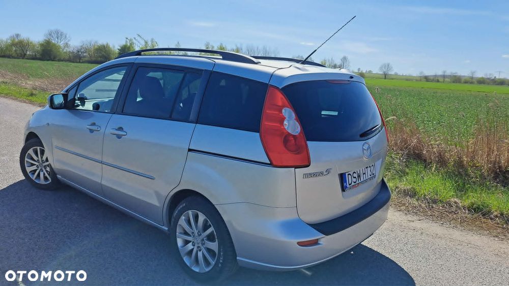 Mazda 5 - 10