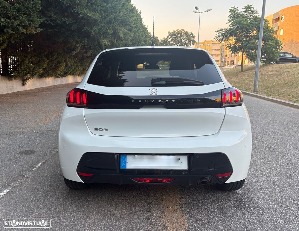 Peugeot 208 1.2 PureTech Allure Pack - 8