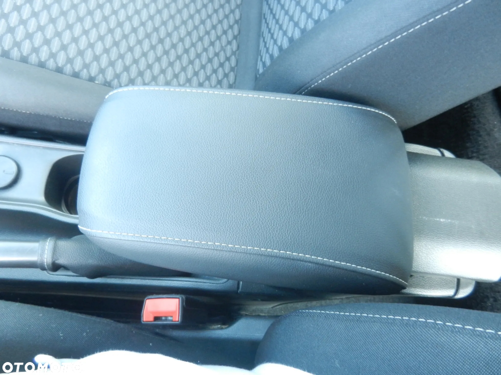 Opel Astra V 1.5 CDTI S&S - 29