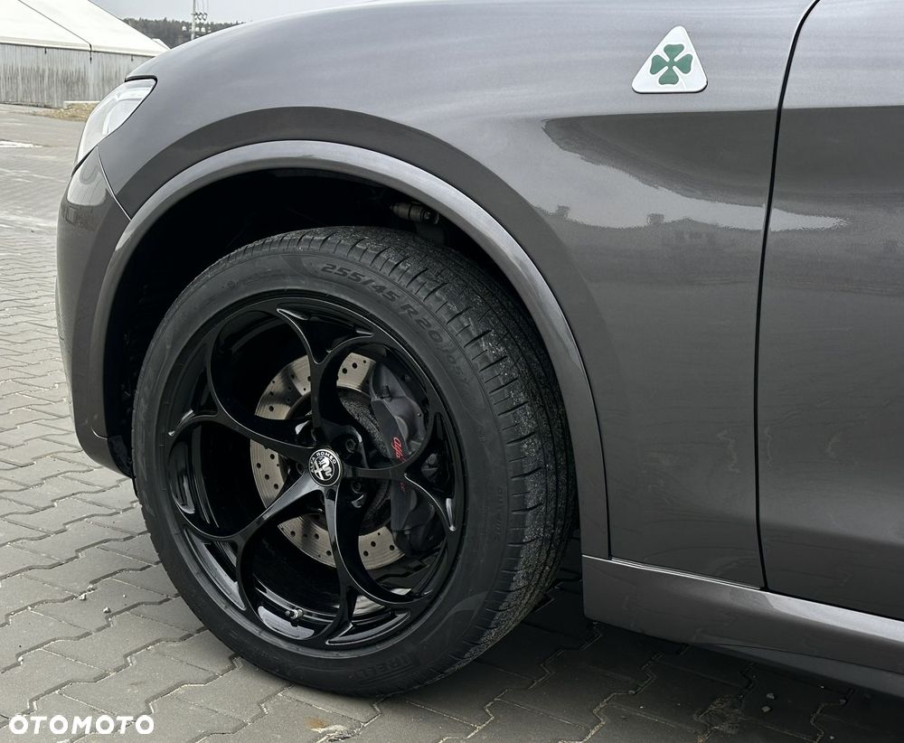 Alfa Romeo Stelvio 2.9 V6 Bi-Turbo Quadrifoglio Q4 - 15
