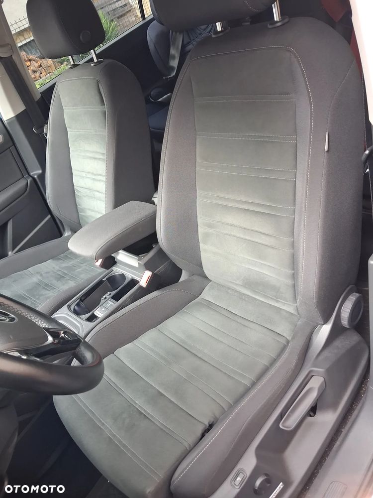 Volkswagen Touran 1.5 TSI EVO Comfortline DSG - 6