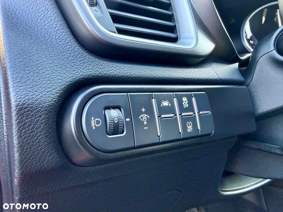 Kia Ceed 1.4 T-GDI OPF Platinum Edition - 20