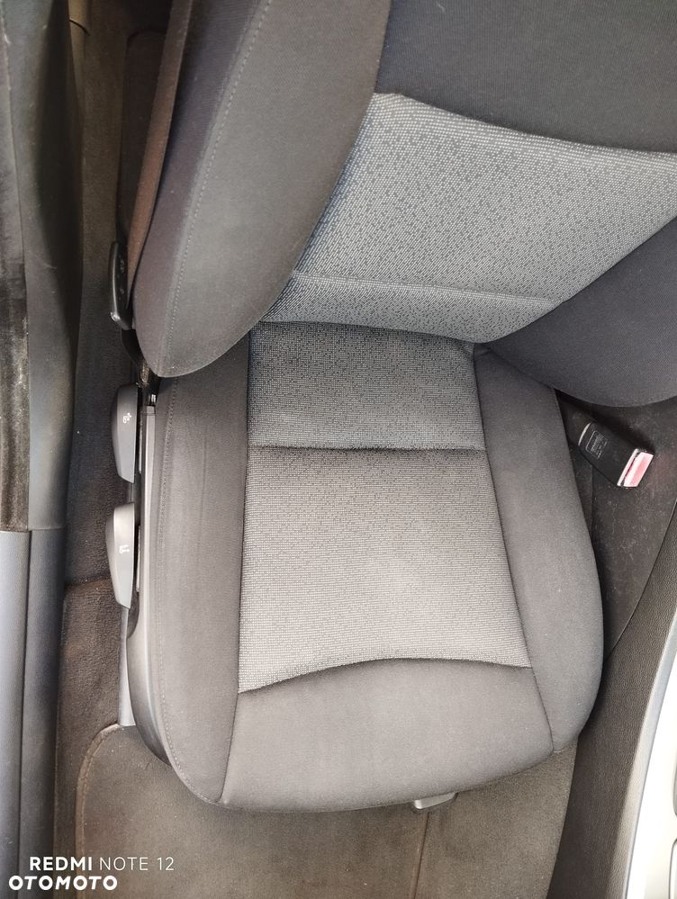 BMW Seria 3 ver-320i - 23
