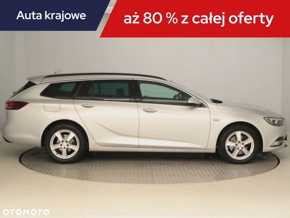 Opel Insignia - 8