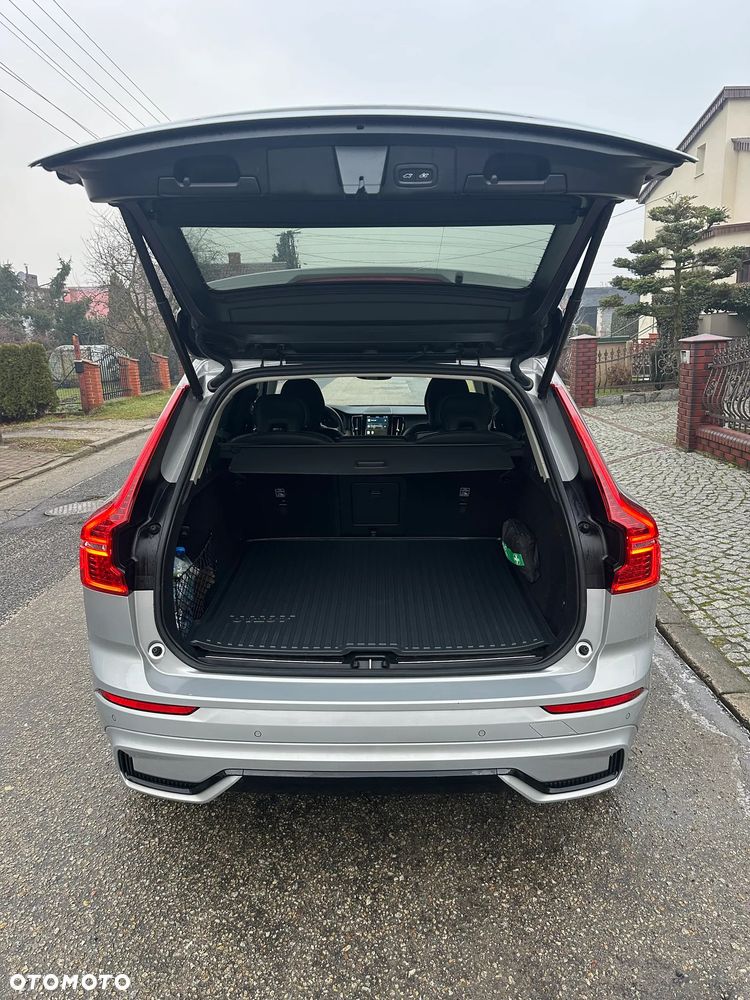 Volvo XC 60 B4 B Plus Dark - 7