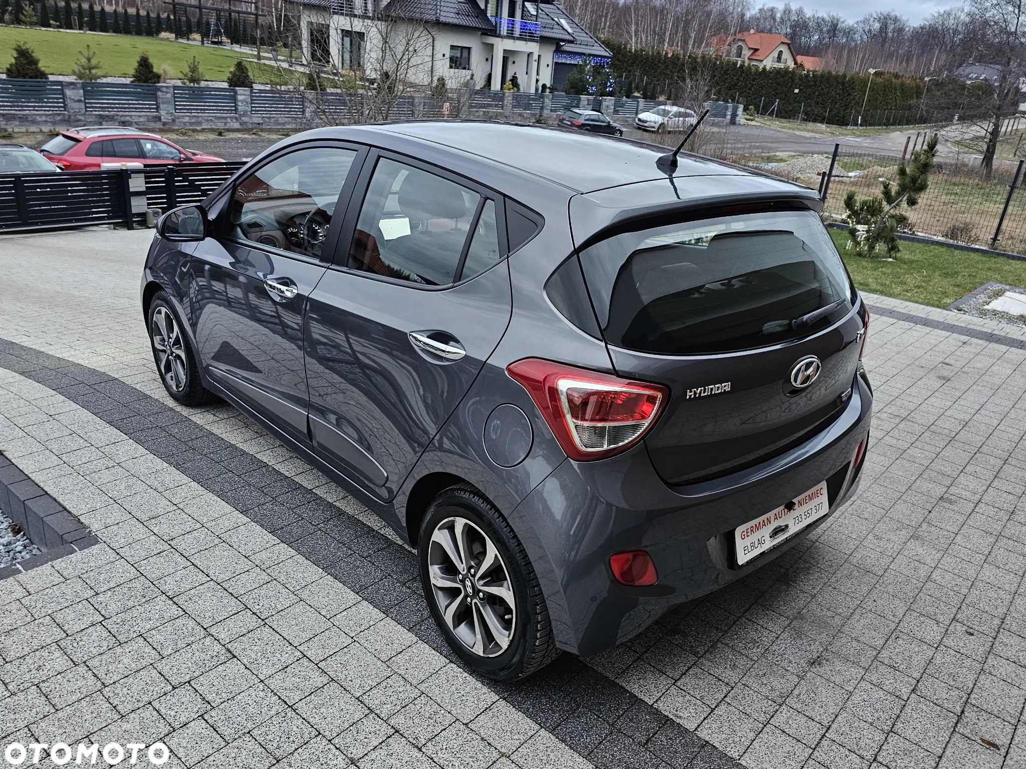 Hyundai i10 1.2 Premium - 21
