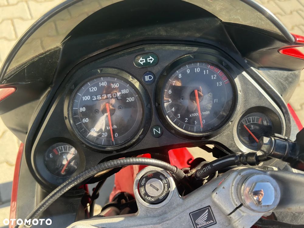 Honda CBR - 8