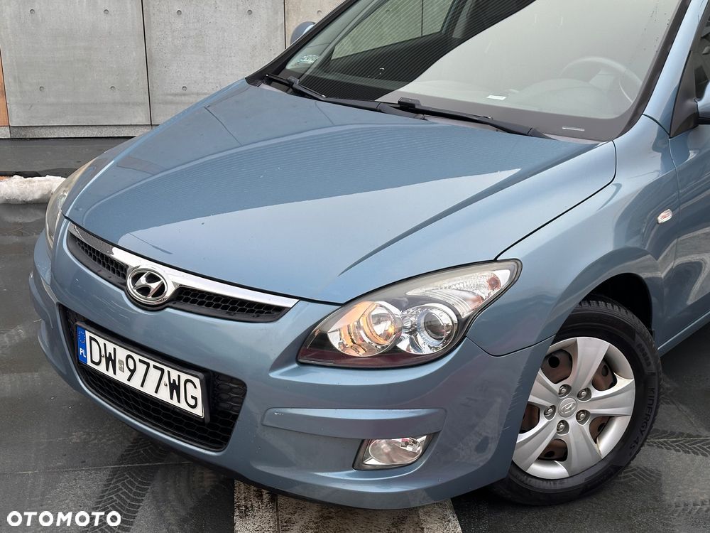Hyundai i30 1.6 Premium - 10