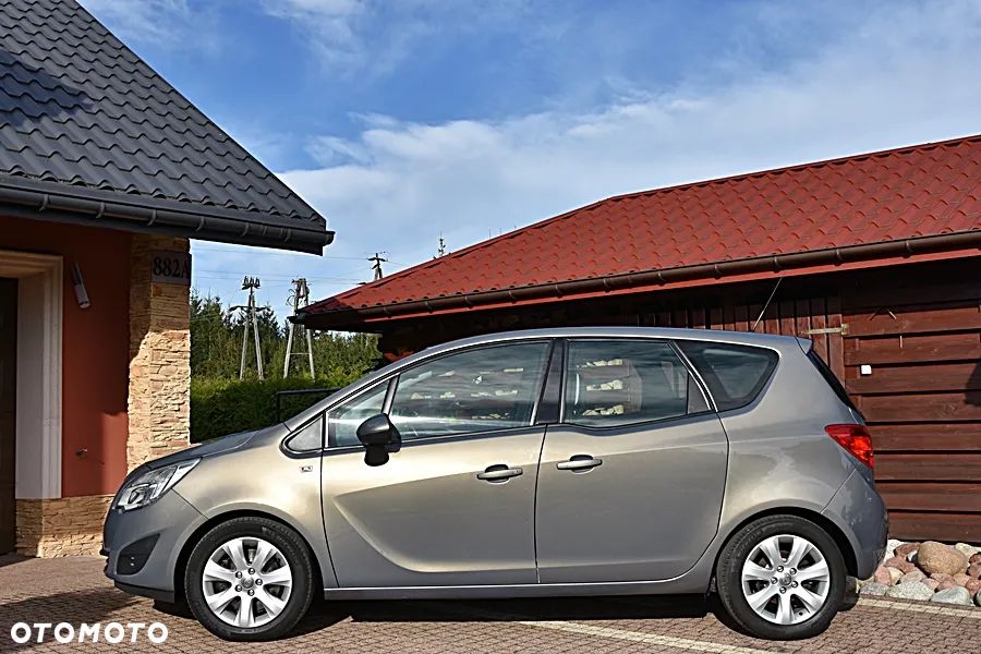Opel Meriva 1.4 150 Jahre - 8