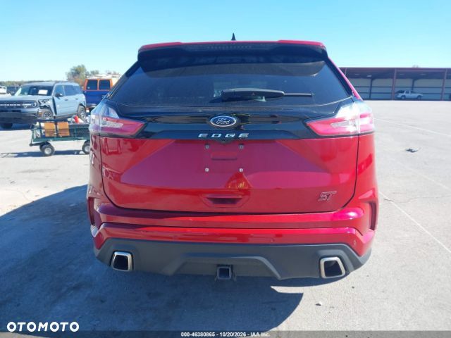 Ford Edge - 9