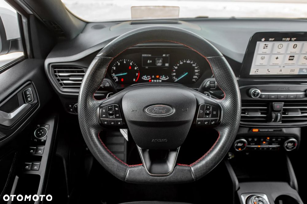 Ford Focus - 22