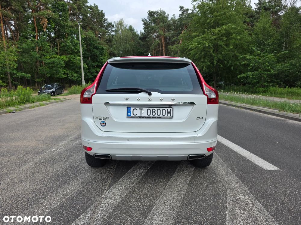 Volvo XC 60 D4 Drive-E Ocean Race - 5