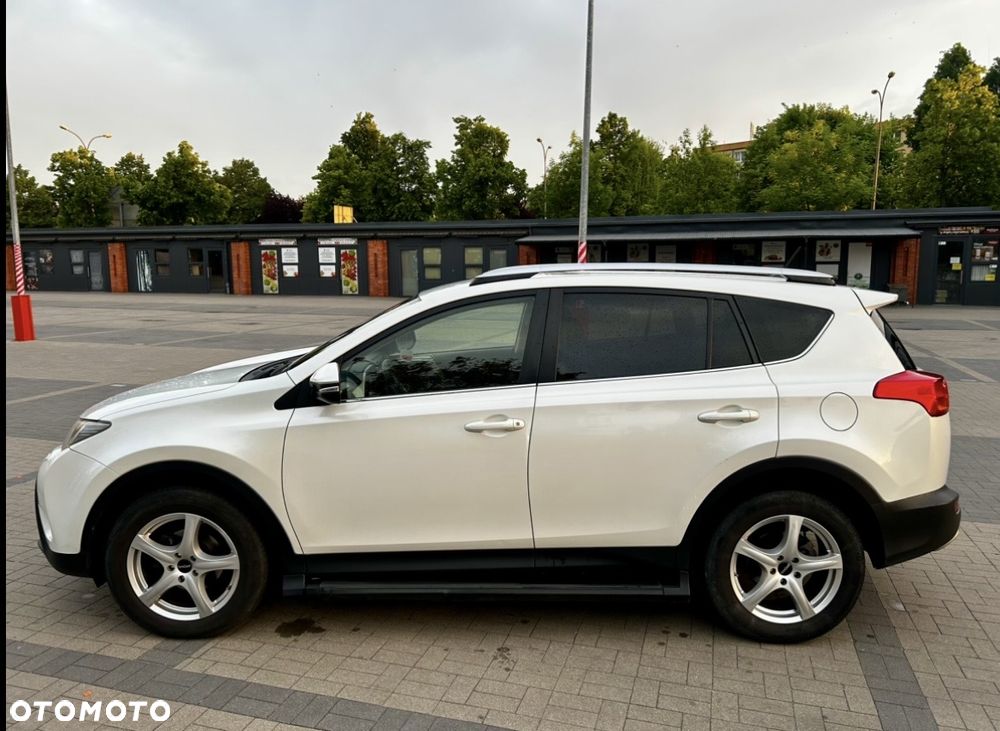 Toyota RAV4 2.0 D-4D Active - 9
